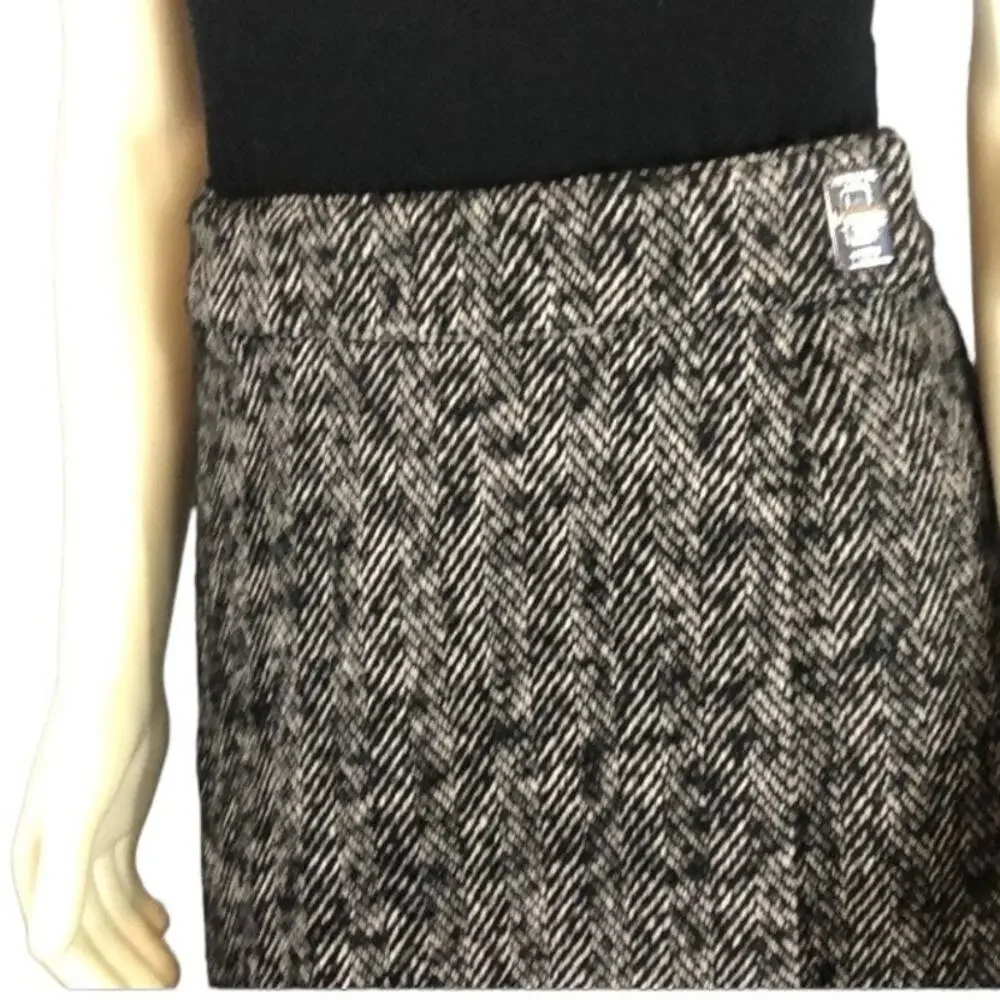 Michael Kors Herringbone Wrap Skirt black & white silver hard wear size 12